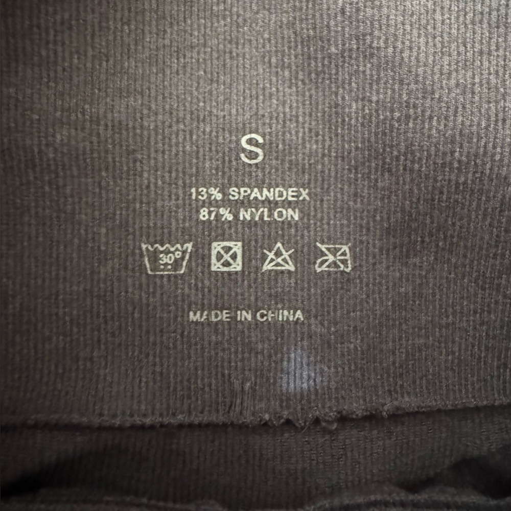 NVGTN Contour Seamless Leggings Women’s size small - Picture 8 of 11